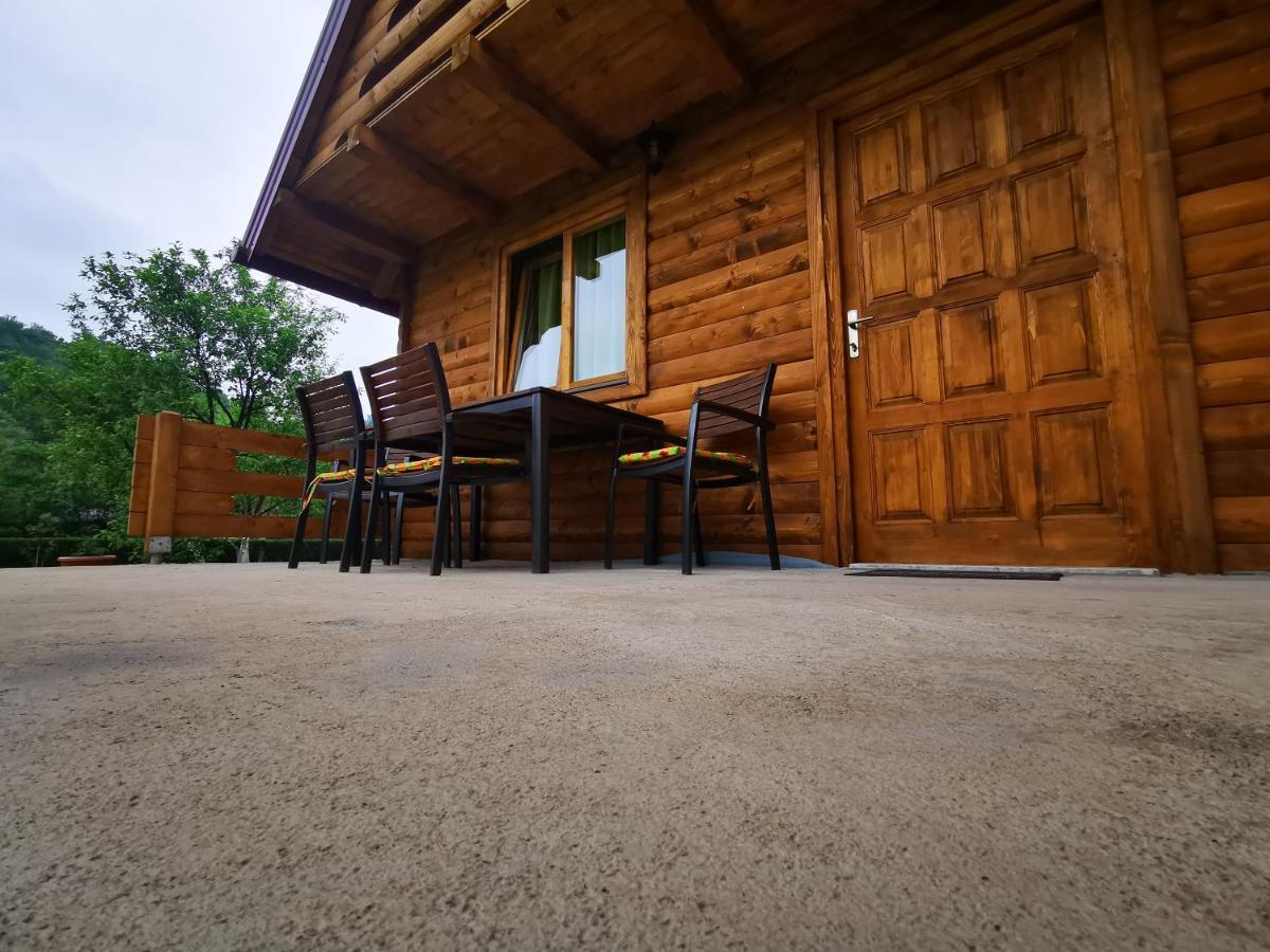 Ferienhaus Wooden House *